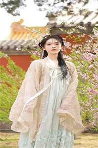 我靠收养锦鲤妹妹翻身把歌唱全文